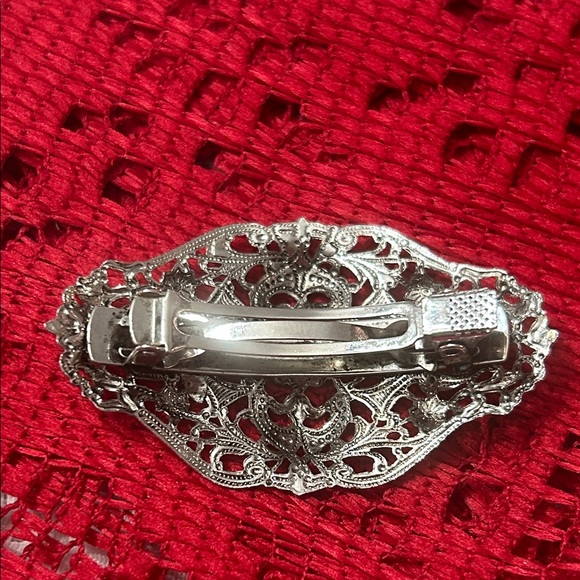 Vintage Hair Barrette - Picture 3 of 6